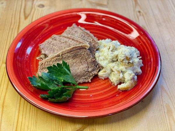 Vom Suppe kochen – mit Tafelspitz und meinem Semmelkren – Johann Barsy ...